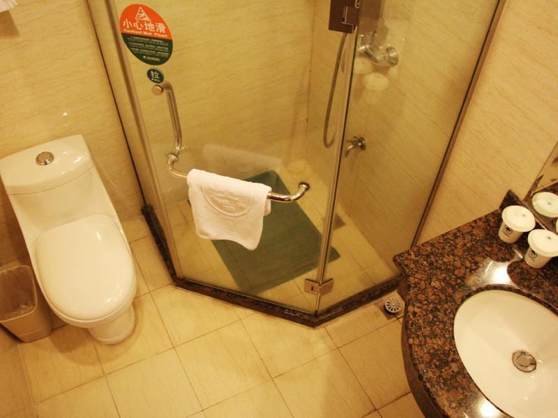 Greentree Inn Guangdong Shenzhen Huaqiangbei Express Hotel Eksteriør billede